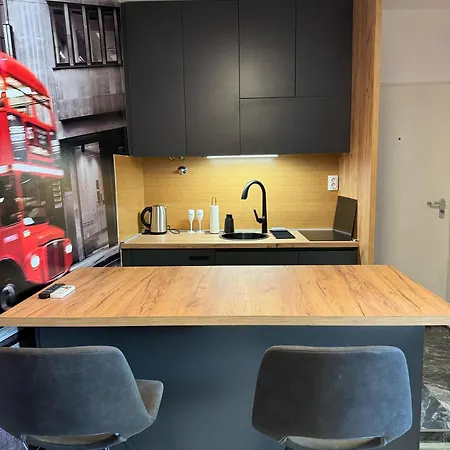 Apartment The London Groove Novi Sad